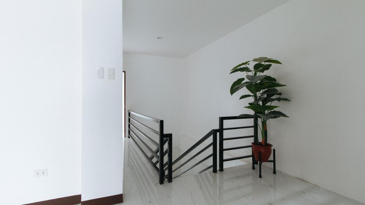 Reddoorz At Good 101 Paranaque Paranaque City Esterno foto