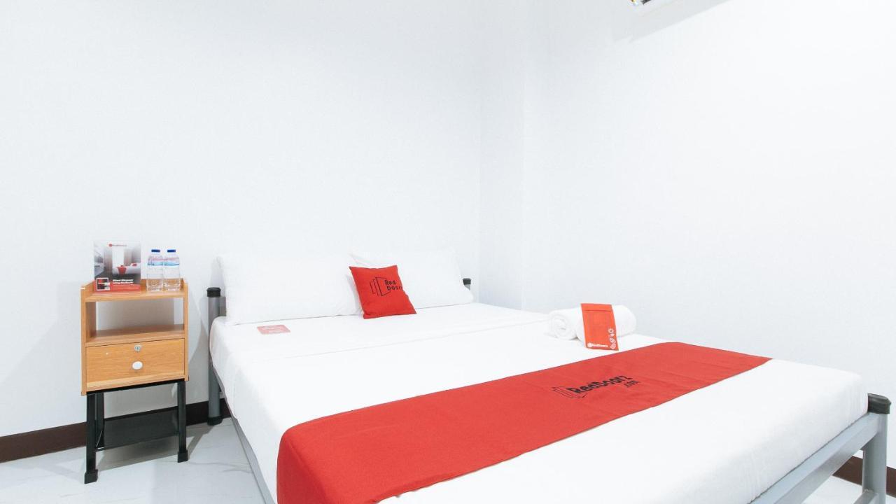 Reddoorz At Good 101 Paranaque Paranaque City Esterno foto